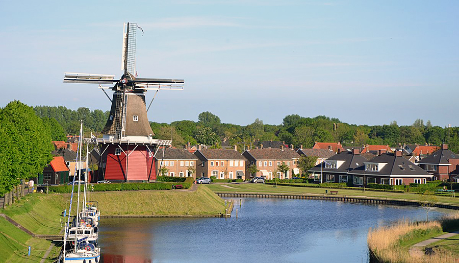 Molen de Hoop in Dokkum