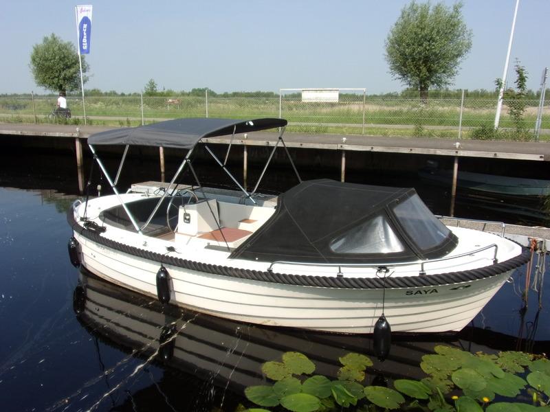 Boot huren in Friesland voor 2 personen